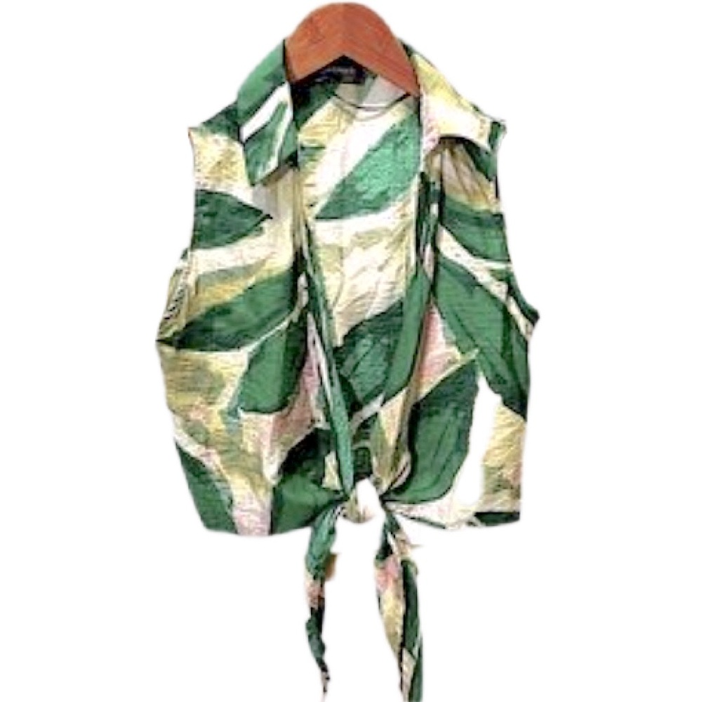 Lulumari Green & White Leaf Pattern Sleeveless Fr… - image 2